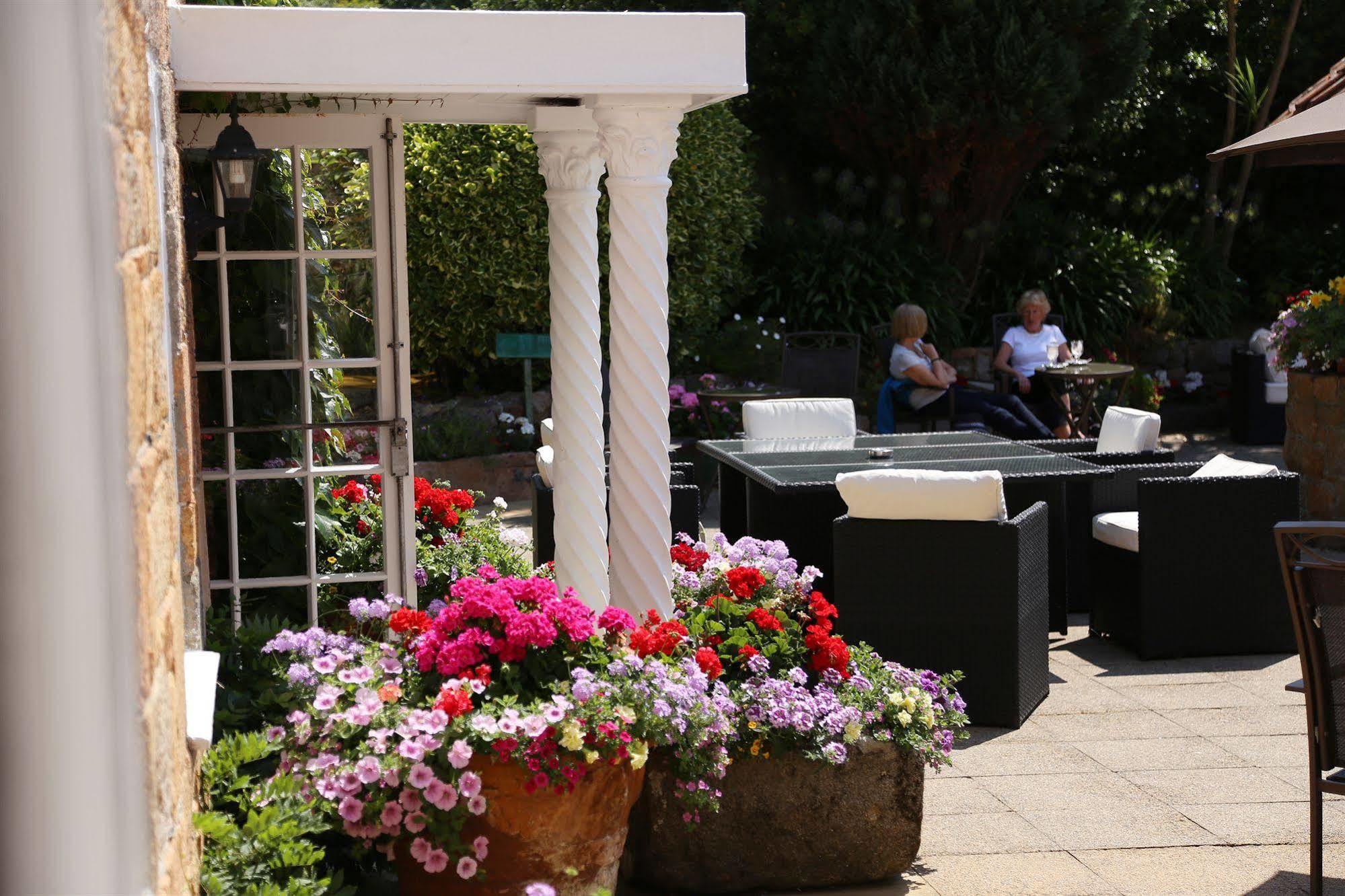 Hotel La Place St Aubin Exterior foto